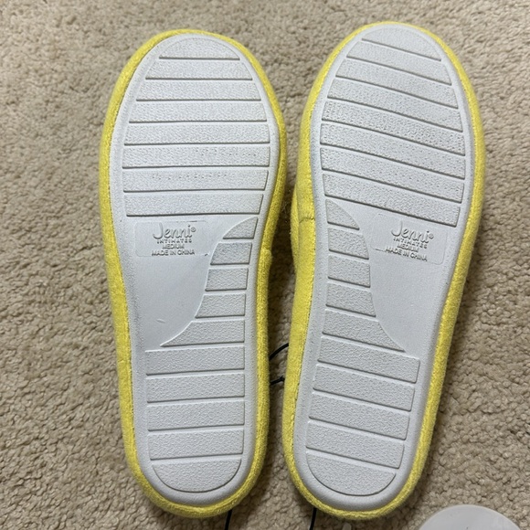 NWT JENNI Intimates Yellow Terry Slippers 7-8 - Picture 2 of 4